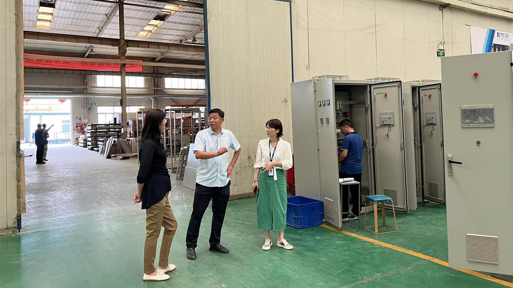 热烈欢迎<i style='color:red'>施耐德</i>中国区水行业负责人来访华东